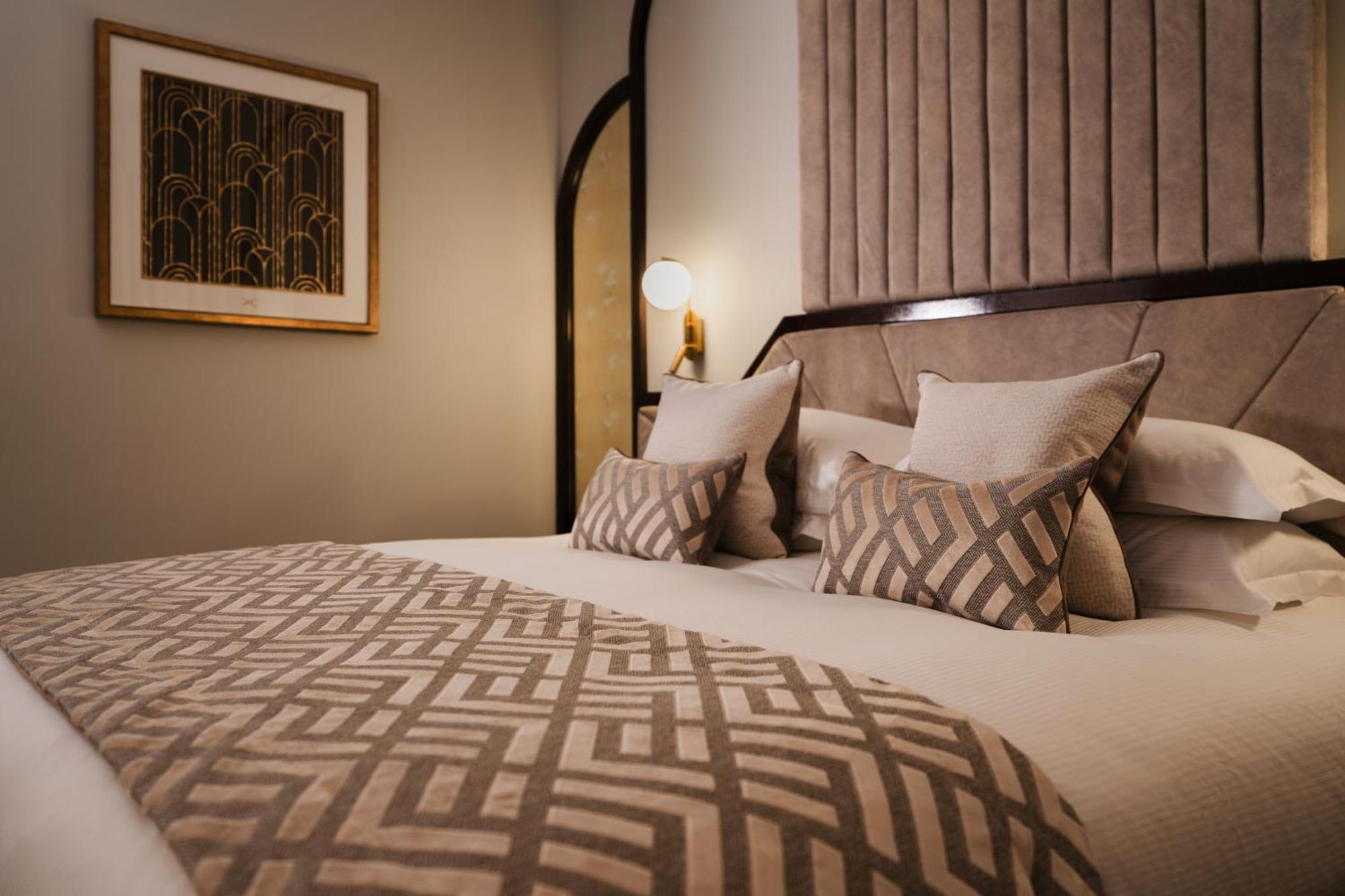 Crossbasket Castle Hotel & Restaurant High Blantyre Ngoại thất bức ảnh