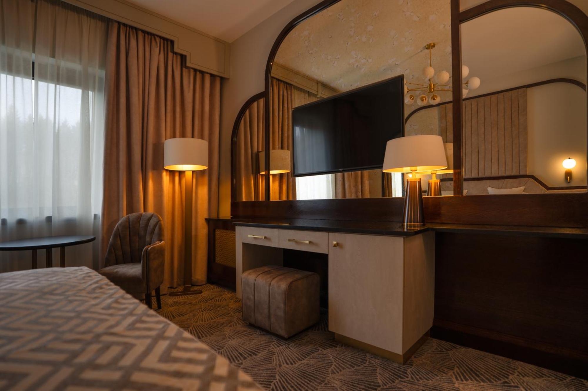 Crossbasket Castle Hotel & Restaurant High Blantyre Ngoại thất bức ảnh